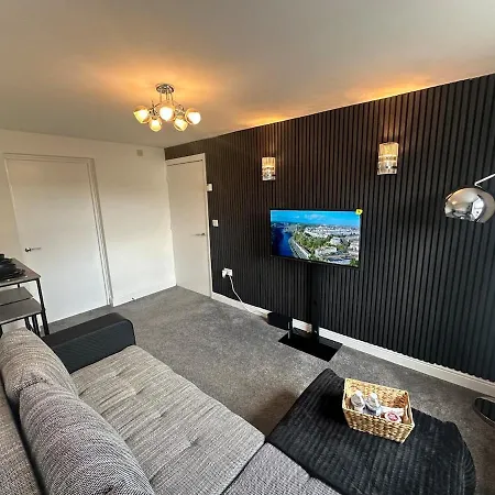 Ultra-modern Totterdown Haven Bristol