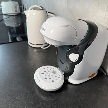 Ultra-modern Totterdown Haven Apartment Bristol