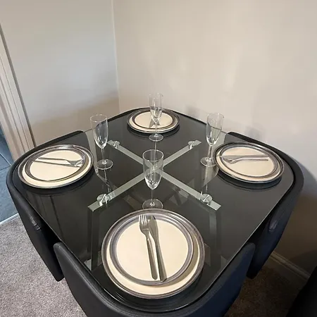 Ultra-modern Totterdown Haven * Bristol