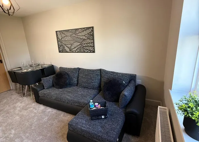 Ultra-modern Totterdown Haven Apartment *